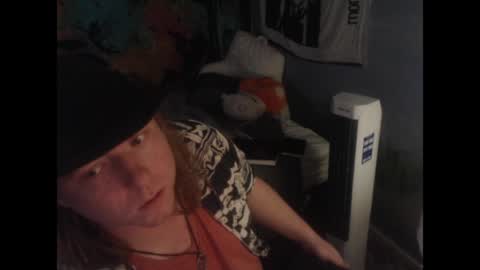 mr_strawberry online show from 04-23-26, 01:29