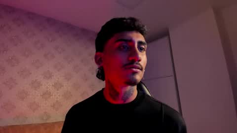 MR online show from 11-23-25, 03:06