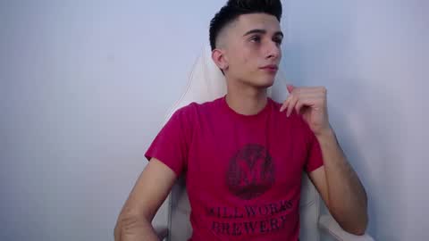 Snapshot of mr_williseo chatting on 12-07-24, 08:16 williseo online show from 12-07-24, 08:16