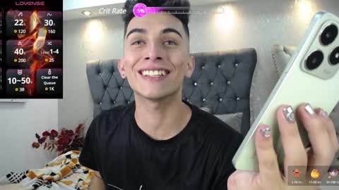 Snapshot of mr_williseo chatting on 01-22-25, 04:44 williseo online show from 01-22-25, 04:44