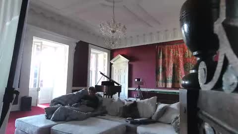 mr and mrs vanilla online show from 02-22-25, 02:19