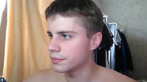 Snapshot of mrbepsik chatting on 07-15-26, 11:26 Mr Roman online show from 07-15-26, 11:26