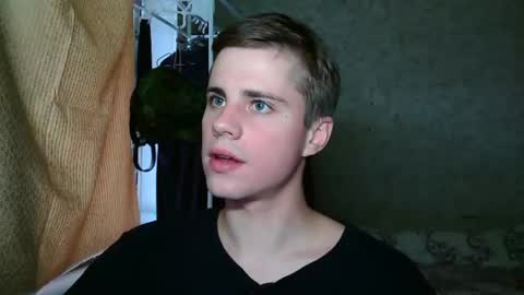 Snapshot of mrbepsik chatting on 07-23-26, 04:38 Mr Roman online show from 07-23-26, 04:38