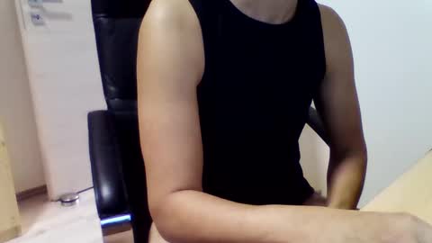 mrbooo3 online show from 02-02-25, 12:24