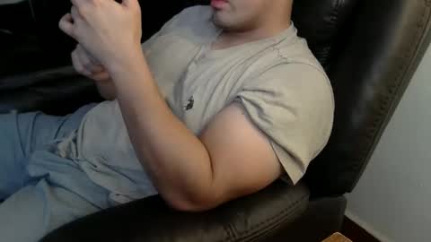 Snapshot of mrbree chatting on 11-05-25, 06:08 Mr Bree online show from 11-05-25, 06:08