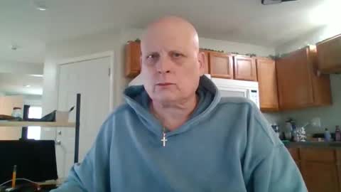 Snapshot of mrclean_55 chatting on 04-28-26, 03:17 MrClean55 online show from 04-28-26, 03:17
