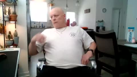 Snapshot of mrclean_55 chatting on 07-30-26, 03:55 MrClean55 online show from 07-30-26, 03:55