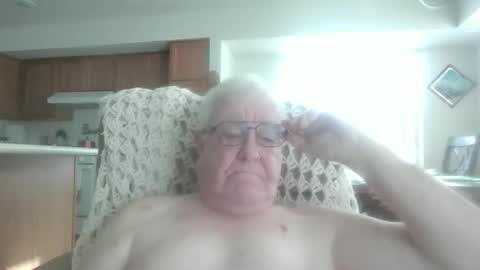 Snapshot of mrdave76 chatting on 03-11-26, 02:56 mrdave76 online show from 03-11-26, 02:56