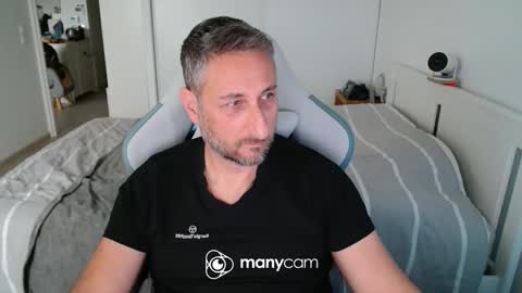 Snapshot of mrdr000 chatting on 05-04-26, 05:58 mrdr000 online show from 05-04-26, 05:58