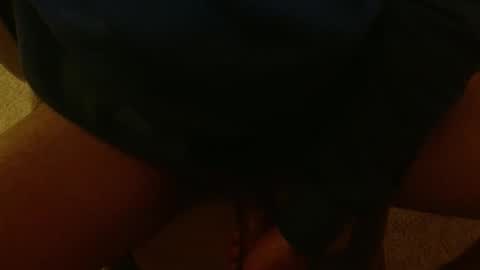 Snapshot of mre11118957 chatting on 01-16-26, 04:49 Mr-E online show from 01-16-26, 04:49