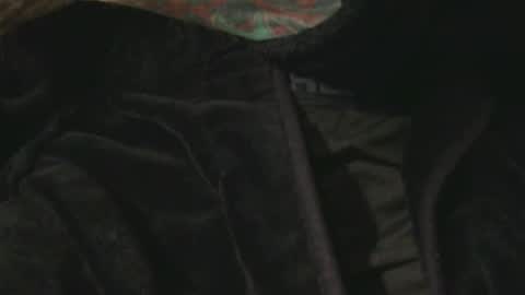 Snapshot of mrf388 chatting on 12-18-25, 10:32 IwantU2WatchME online show from 12-18-25, 10:32