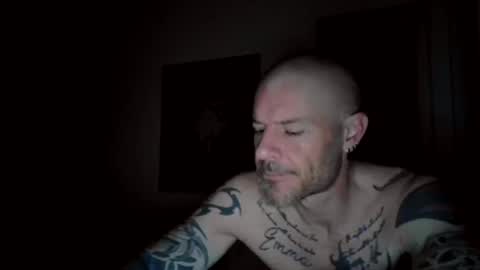 Snapshot of mrf388 chatting on 02-12-26, 06:52 IwantU2WatchME online show from 02-12-26, 06:52