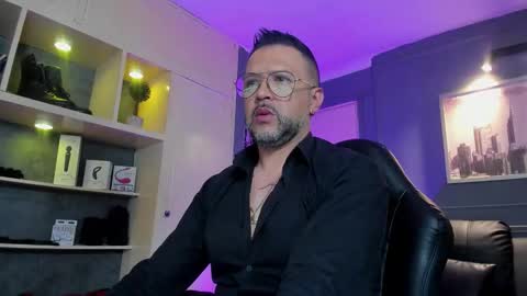 Snapshot of mrfrank_tattoo chatting on 01-17-26, 11:48 MrFrank. online show from 01-17-26, 11:48