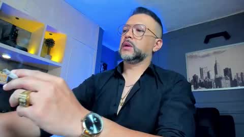 Snapshot of mrfrank_tattoo chatting on 02-27-26, 10:37 MrFrank. online show from 02-27-26, 10:37