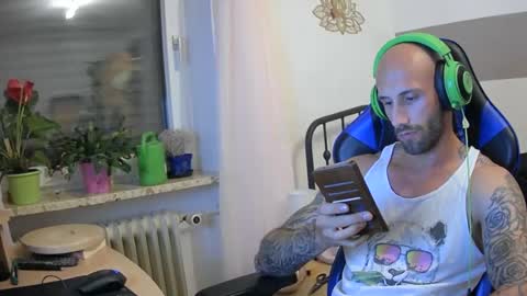mrga591904 online show from 07-21-26, 08:33