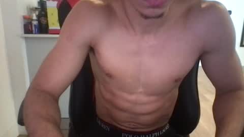 Snapshot of mrgokrazy chatting on 01-02-25, 05:29 Savage online show from 01-02-25, 05:29