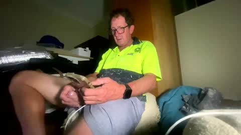 mrgray11xxx aussie online show from 03-02-25, 03:59