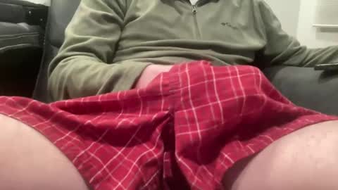 Snapshot of mrgummybear18 chatting on 02-11-25, 02:25 mrgummybear18 online show from 02-11-25, 02:25