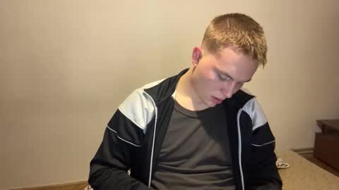 Max online show from 10-14-25, 06:20