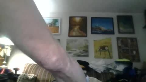 Snapshot of mrhollar chatting on 05-17-26, 11:39 mrhollar online show from 05-17-26, 11:39