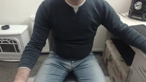 Snapshot of mrhorny_2023 chatting on 12-15-24, 10:39 Your Mister online show from 12-15-24, 10:39