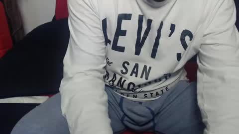 Snapshot of mrhorny_2023 chatting on 01-09-25, 08:24 Your Mister online show from 01-09-25, 08:24