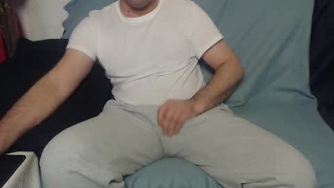 Snapshot of mrhorny_2023 chatting on 01-26-25, 08:57 Your Mister online show from 01-26-25, 08:57