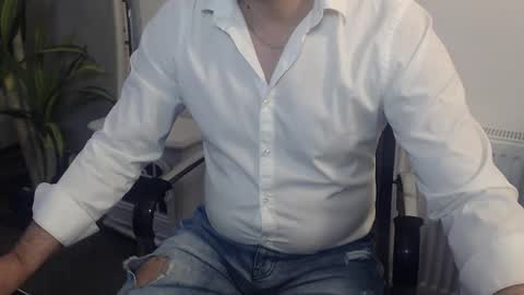 Snapshot of mrhorny_2023 chatting on 03-12-25, 11:09 Your Mister online show from 03-12-25, 11:09