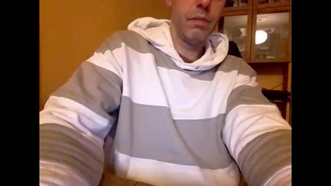 mrjungleman online show from 01-26-25, 07:09