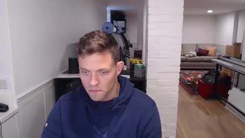 Snapshot of mrkenridge chatting on 11-14-25, 02:05 mrkenridge online show from 11-14-25, 02:05