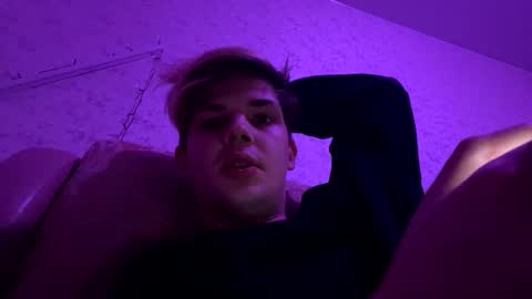 Snapshot of mrleopardick chatting on 12-30-24, 05:34 mr leo online show from 12-30-24, 05:34