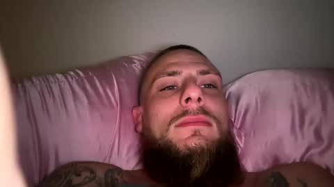 mrliquorup69 online show from 11-01-25, 12:40