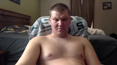 Snapshot of mrlongm8 chatting on 02-06-25, 06:35 mrlongm8 online show from 02-06-25, 06:35