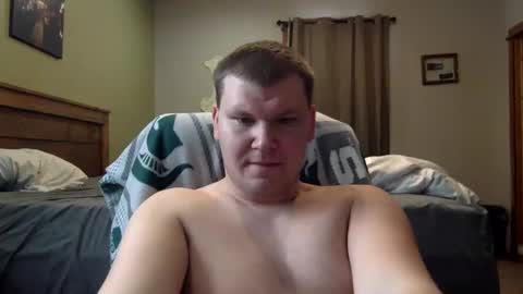 Snapshot of mrlongm8 chatting on 02-18-25, 01:55 mrlongm8 online show from 02-18-25, 01:55