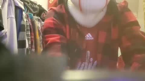 Snapshot of mrmagillacutty chatting on 12-09-24, 03:00 Jacob Matthew online show from 12-09-24, 03:00