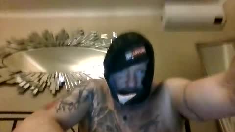 Snapshot of mrmax452242 chatting on 03-21-26, 02:05 Max online show from 03-21-26, 02:05