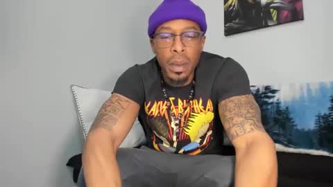 mromg007 online show from 02-24-25, 02:37