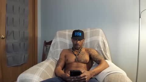 Snapshot of mromg007 chatting on 03-04-26, 08:26 mromg007 online show from 03-04-26, 08:26