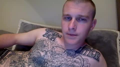 Snapshot of mronetake chatting on 10-28-25, 06:17 mronetake online show from 10-28-25, 06:17