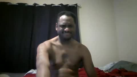 Snapshot of mroutla chatting on 03-11-26, 05:35 shaun online show from 03-11-26, 05:35