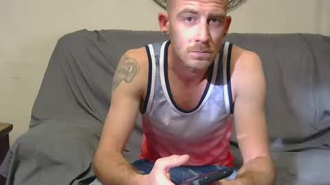 Snapshot of mrporno999 chatting on 12-21-25, 02:57 mrporno999 online show from 12-21-25, 02:57