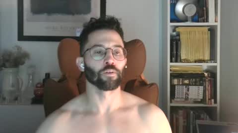 Snapshot of mrqatnight chatting on 12-16-25, 03:17 mrqatnight online show from 12-16-25, 03:17