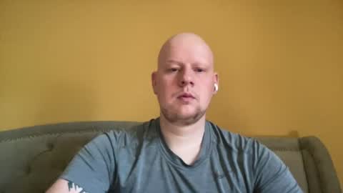 Snapshot of mrrickdickulous chatting on 07-06-26, 12:35 mrrickdickulous online show from 07-06-26, 12:35
