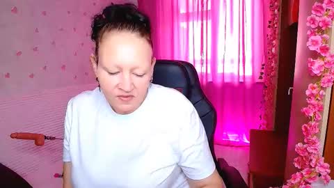 mrs   milf online show from 09-25-25, 08:07