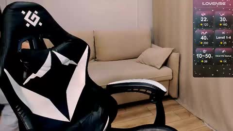 Snapshot of mrsexycum4u chatting on 11-02-25, 11:01 Adam online show from 11-02-25, 11:01