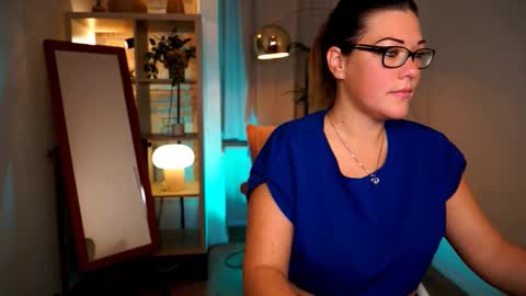 Tamara online show from 10-08-25, 04:37