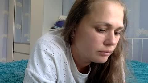 Kiti or Katia online show from 06-17-26, 06:27