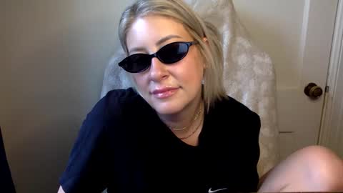 MrsPrissXO online show from 05-07-26, 01:27