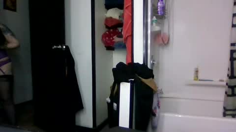Snapshot of mrstxoxo4594 chatting on 07-20-26, 10:39 Mrstxoxo4594 online show from 07-20-26, 10:39