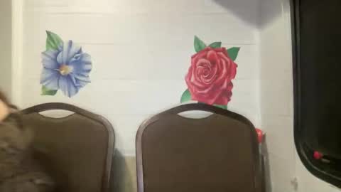 ms_cougarcrush online show from 12-20-25, 01:23